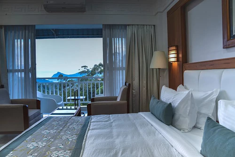 Unique Stays in Munnar: Unforgettable Experiences Await