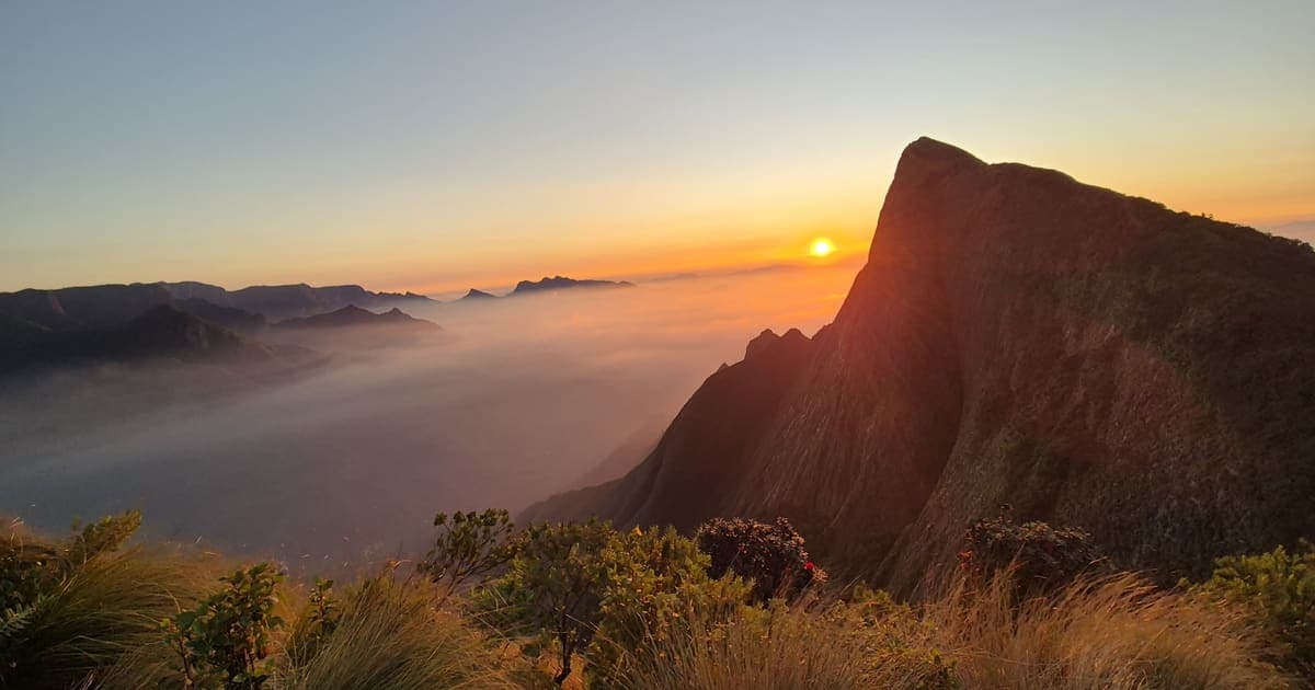 Kolukkumalai Sunrise Trek: Complete First Timer Guide