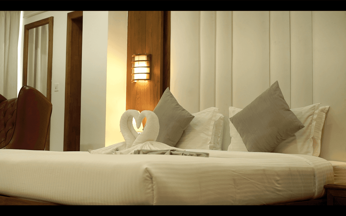 Instagrammable Views & Tranquil Vibes: A Visual Tour of Hotel White House Munnar